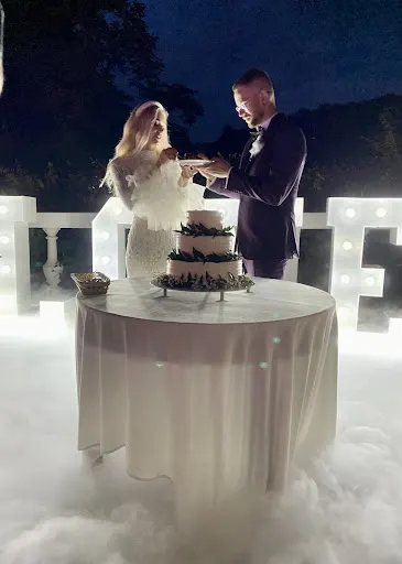 Serce, Księżyc, Love, Miłość - napisy na wesele. Wynajem i obsługa